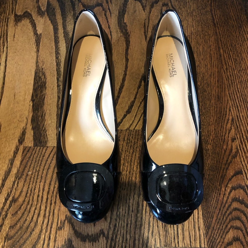 Michael Kors Pauline Flex Mid Pump
